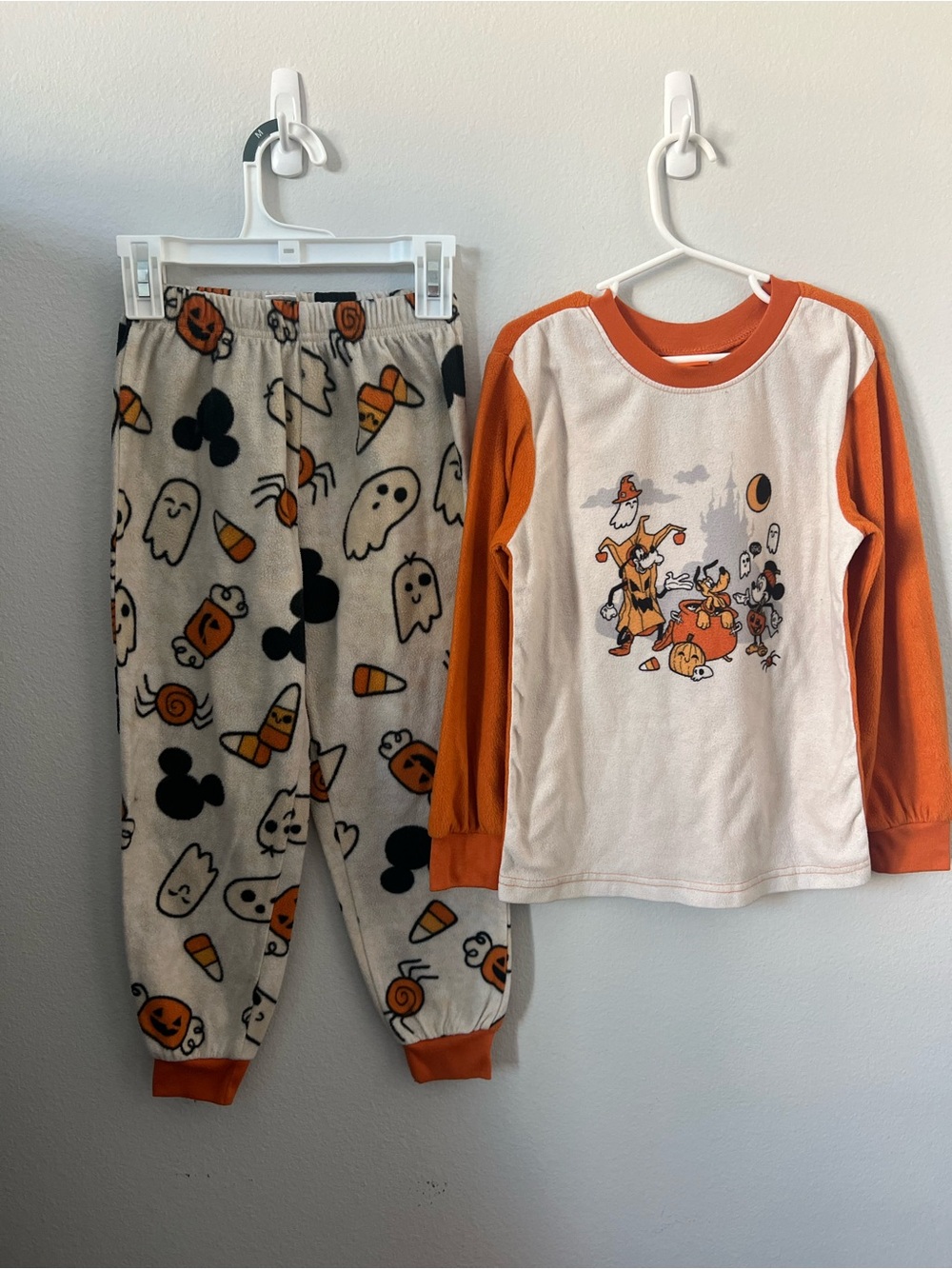 Disney Orange and Cream Halloween Kids Pajama Set
